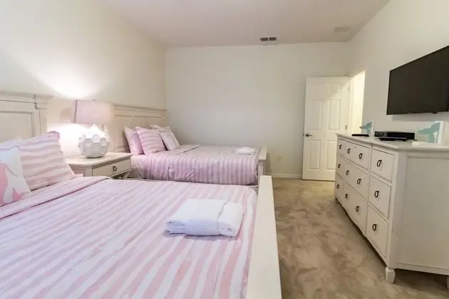 ACO PREMIUM – 8Bd with Private Pool and Spa (1904)