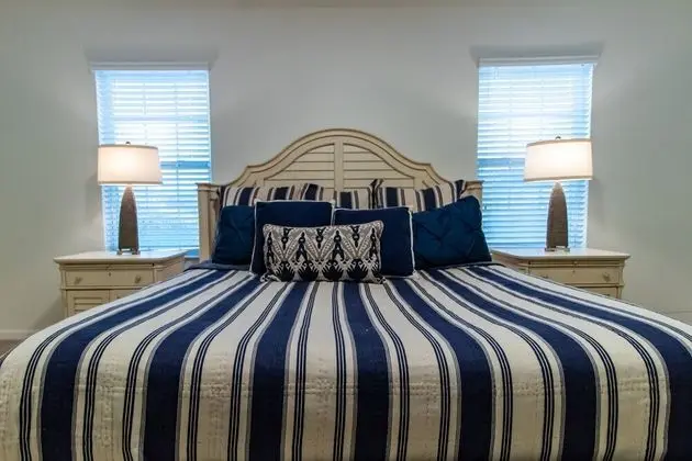 ACO PREMIUM – 8Bd with Private Pool and Spa (1904)