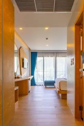 Deluxe Tek Büyük veya İki Ayrı Yataklı Oda