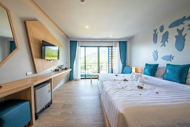 Deluxe Tek Büyük veya İki Ayrı Yataklı Oda, Deniz Manzaralı