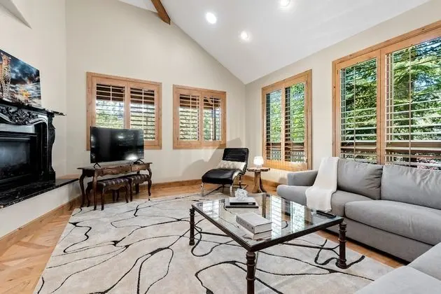 Ev, Birden Çok Yatak, Sıcak Su Havuzu, Dağ Manzaralı