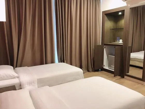 Business Tek Büyük Yataklı Oda