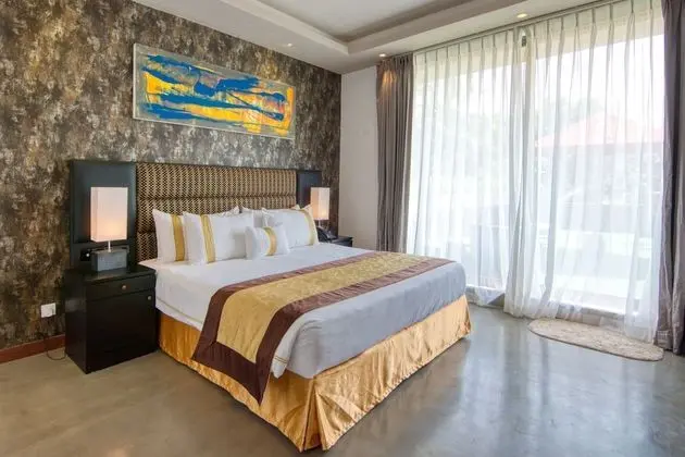 Luxury Tek Büyük Yataklı Oda, Sigara İçilmez, Bahçe Manzaralı