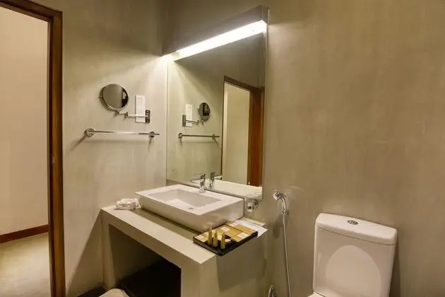 Luxury Tek Büyük Yataklı Oda, Sigara İçilmez, Bahçe Manzaralı