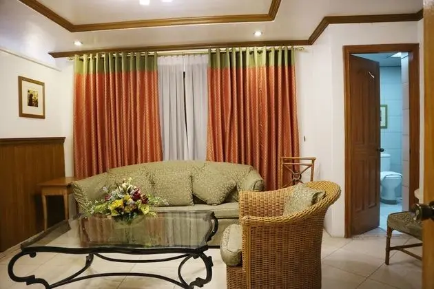 Çatı Katı Süiti (Penthouse)