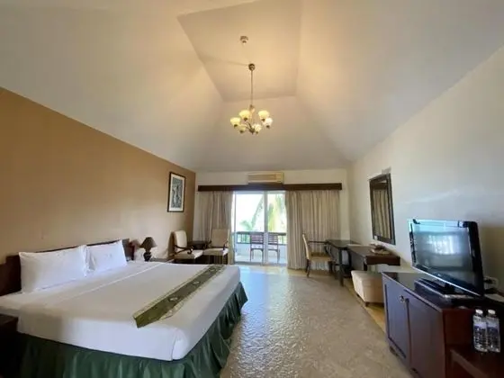 Deluxe Seaview Room