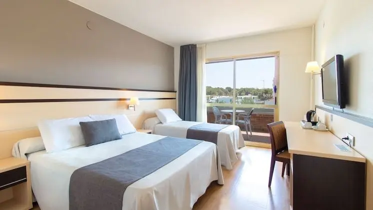 Üç Kişilik Oda (3 Adults)