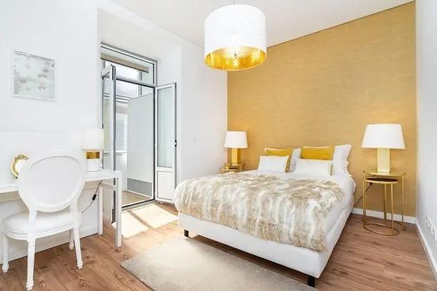 Apart Daire, 4 Yatak Odası, Sigara İçilmez