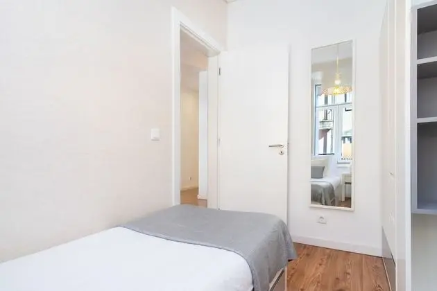 Apart Daire, 4 Yatak Odası, Sigara İçilmez