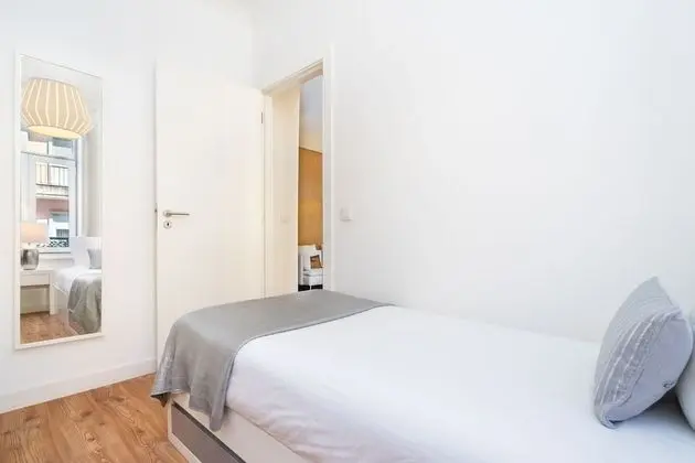 Apart Daire, 4 Yatak Odası, Sigara İçilmez