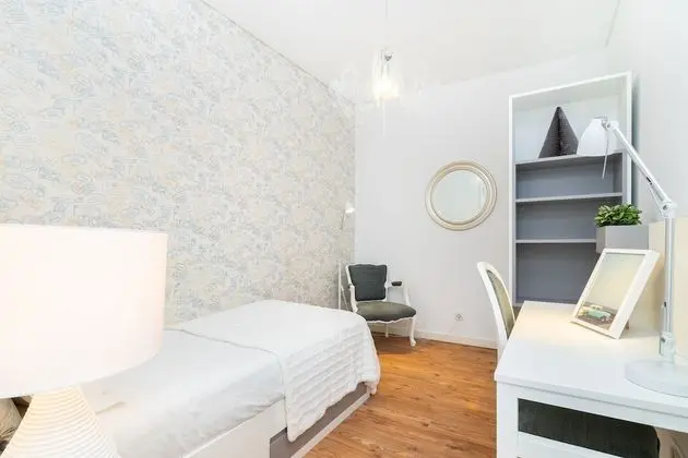 Apart Daire, 4 Yatak Odası, Sigara İçilmez