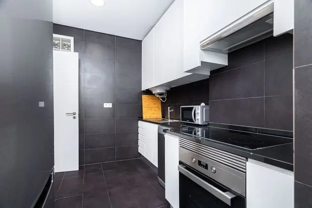 Apart Daire, 4 Yatak Odası, Sigara İçilmez