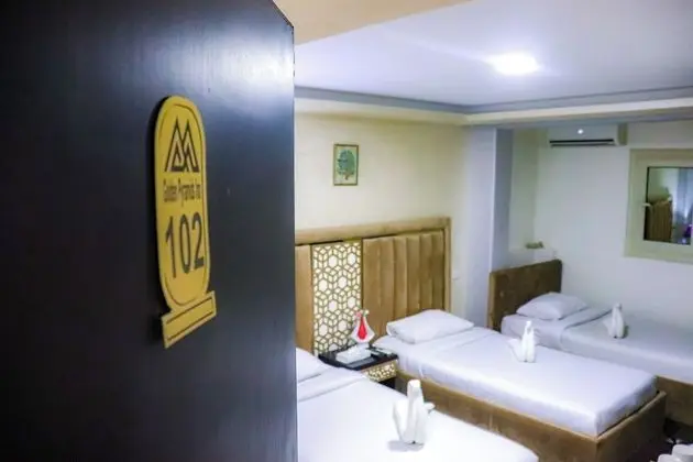 Deluxe Üç Kişilik Oda