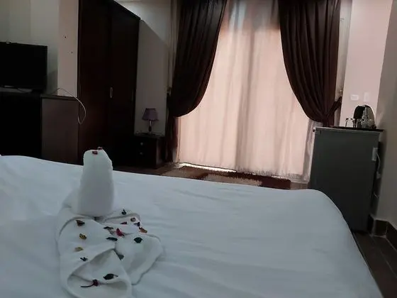 Pyramids View Double or Twin Room