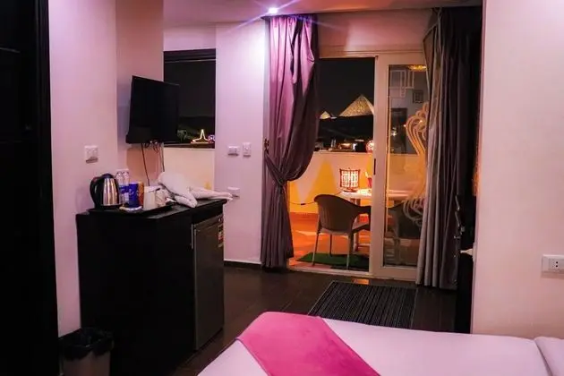 Pyramids View Double or Twin Room