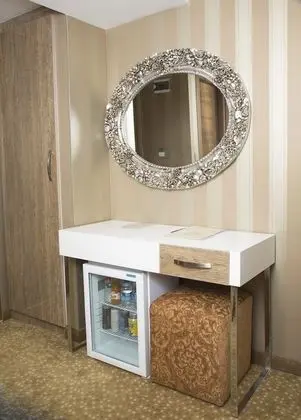 Standard Üç Kişilik Oda, Özel Banyo, Şehir Manzaralı