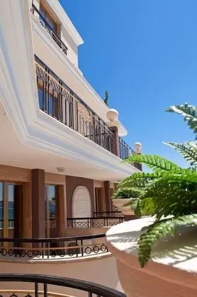 Apart Daire, 1 Yatak Odası, Balkon, Park Manzaralı