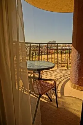 Apart Daire, 1 Yatak Odası, Balkon, Park Manzaralı
