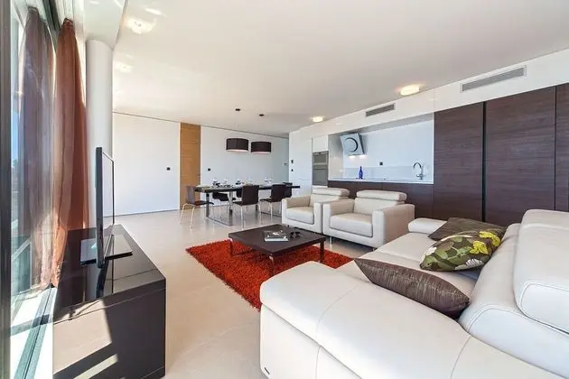 Apart Daire, 2 Yatak Odası, Balkon, Kısmi Deniz Manzaralı