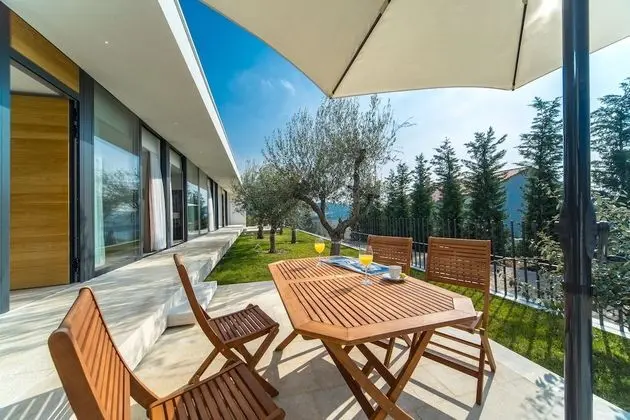 Apart Daire, 2 Yatak Odası, Balkon, Kısmi Deniz Manzaralı