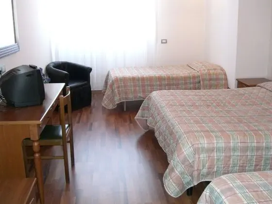 Dört Kişilik Oda