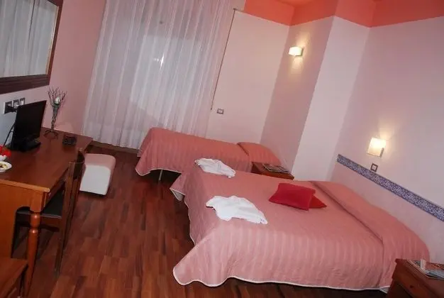 Dört Kişilik Oda