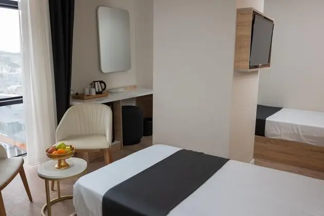 Twin, Şehir Manzaralı