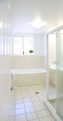 Apart Daire, 2 Yatak Odası, Denize Sıfır