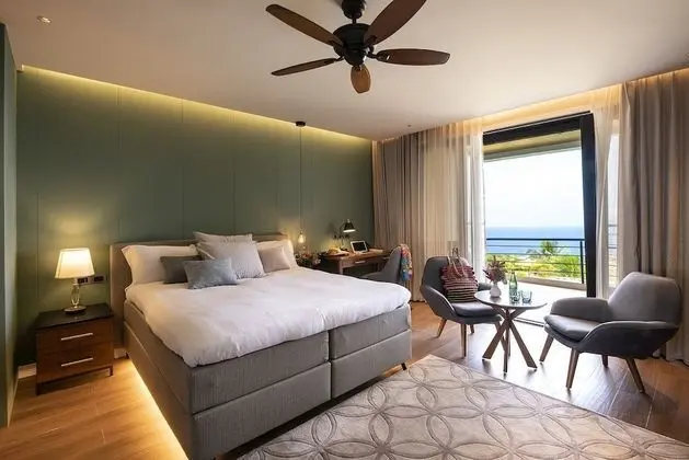 Golden Rock Suite