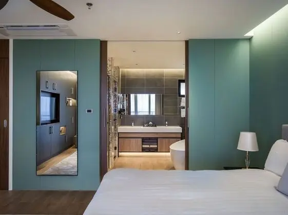 Golden Rock Suite