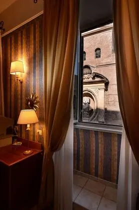 Superior Tek Büyük veya İki Ayrı Yataklı Oda