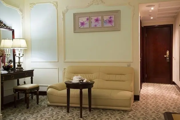 Business Tek Büyük Yataklı Oda
