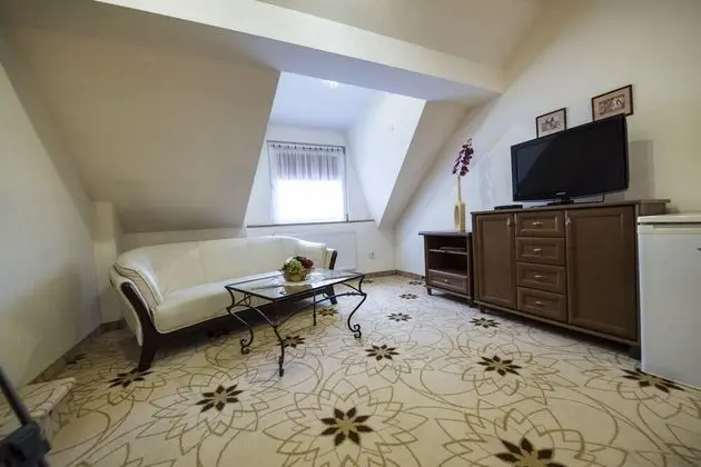 Deluxe Tek Büyük veya İki Ayrı Yataklı Oda, 1 Yatak Odası