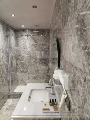 Junior Suite Room