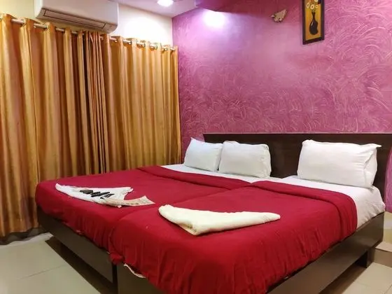 Deluxe Üç Kişilik Oda