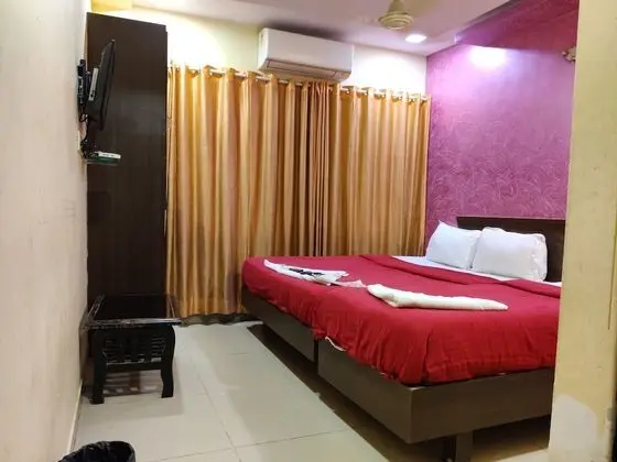 Deluxe Üç Kişilik Oda