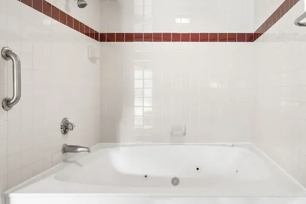 Oda, 1 En Büyük (King) Boy Yatak (Jacuzzi)