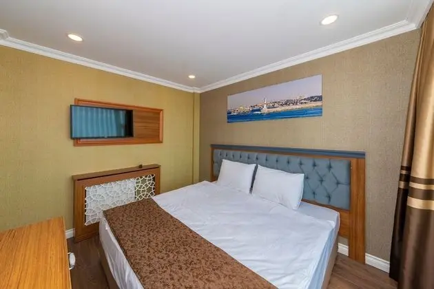 Standard Tek Büyük veya İki Ayrı Yataklı Oda, Deniz Manzaralı