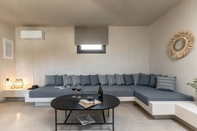 Deluxe Villa