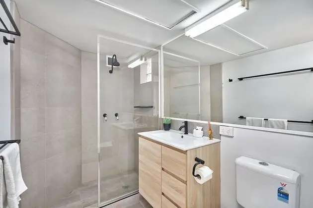One-Bedroom Queen with Sofa Bed - Pool/Garden View