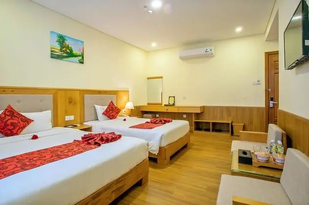 Deluxe Tek Büyük veya İki Ayrı Yataklı Oda, Balkon, Okyanus Manzaralı