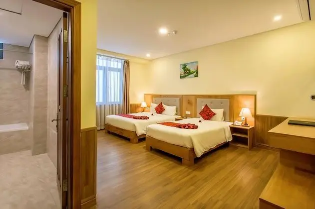 Deluxe Tek Büyük veya İki Ayrı Yataklı Oda, Balkon, Okyanus Manzaralı