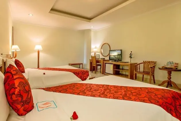 Deluxe Üç Kişilik Oda