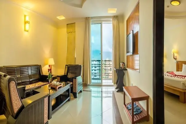 Süit, 1 En Büyük (King) Boy Yatak, Balkon, Şehir Manzaralı