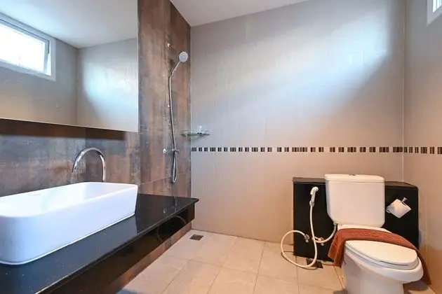 Golden Sea Pool Villa