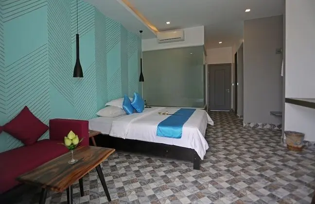 Deluxe Tek Büyük Yataklı Oda, Balkon, Havuz Manzaralı (Free Airport Pick up)