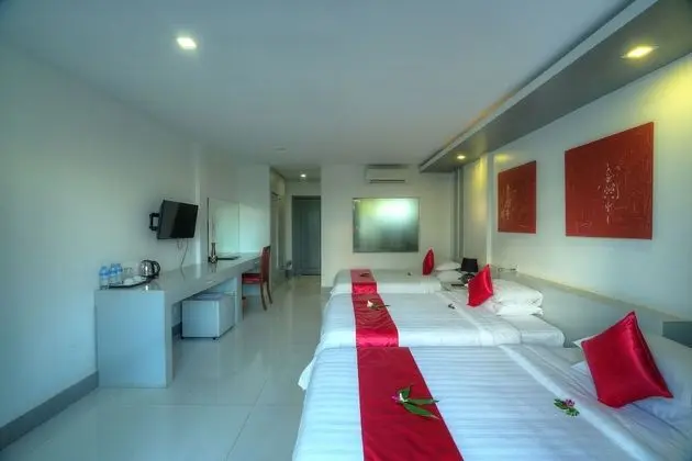 Deluxe Üç Kişilik Oda, Balkon, Havuz Manzaralı (Free Airport Pick Up)