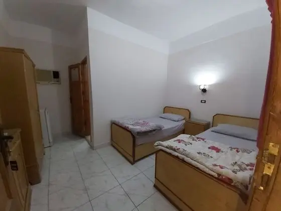 Basic Tek Büyük veya İki Ayrı Yataklı Oda