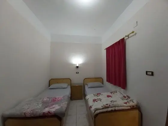 Basic Tek Büyük veya İki Ayrı Yataklı Oda
