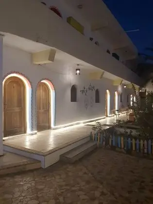 Basic Tek Büyük veya İki Ayrı Yataklı Oda